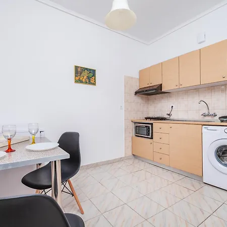 City Life Marina No. 5 Appartement Ampavris
